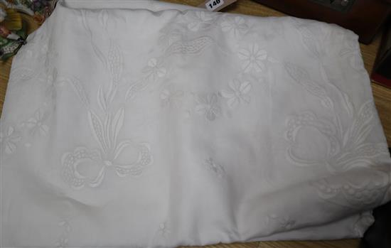 A collection of linen and lace, including Christening gowns, etc.